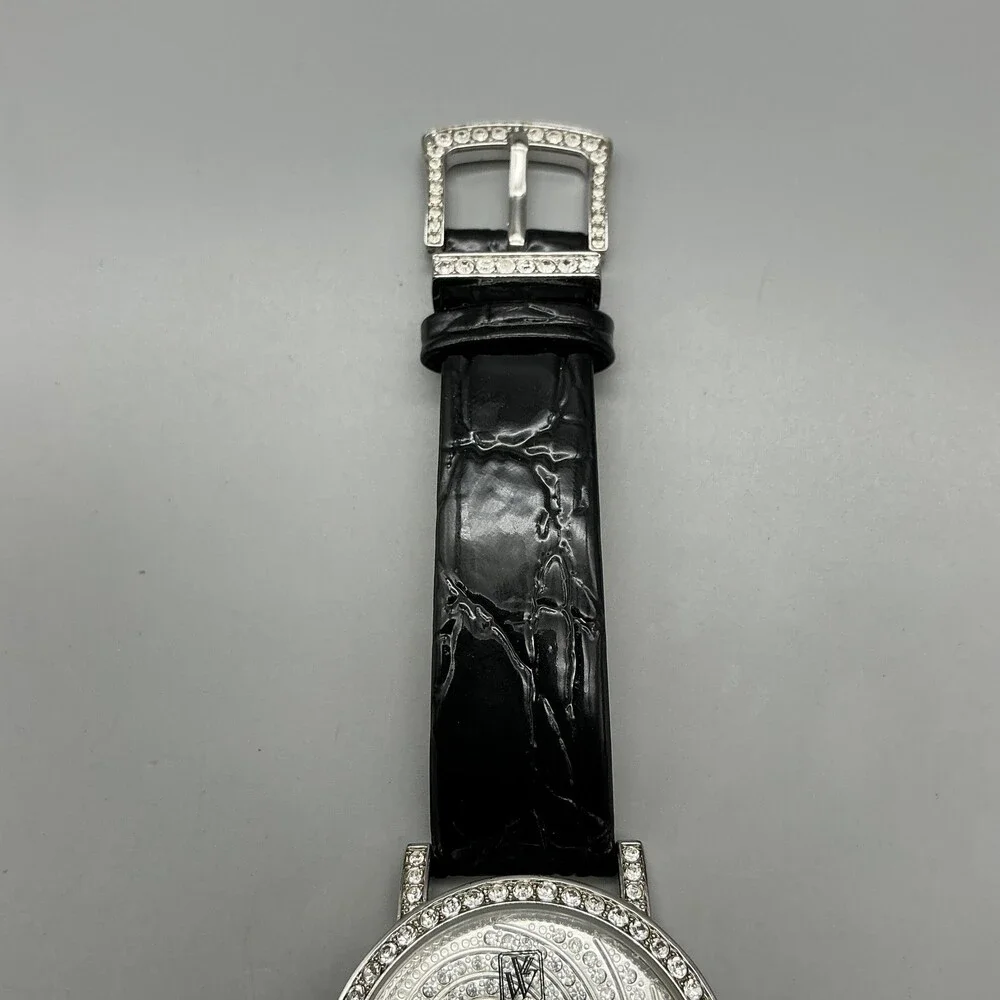 Victoria Wieck B9655 Womens Watch 38mm Silver Tone Crystals Leather New Battery